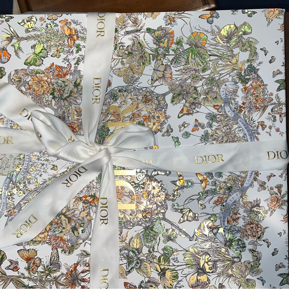 rare Dior 2023 holiday limited edition gift box with ribbon